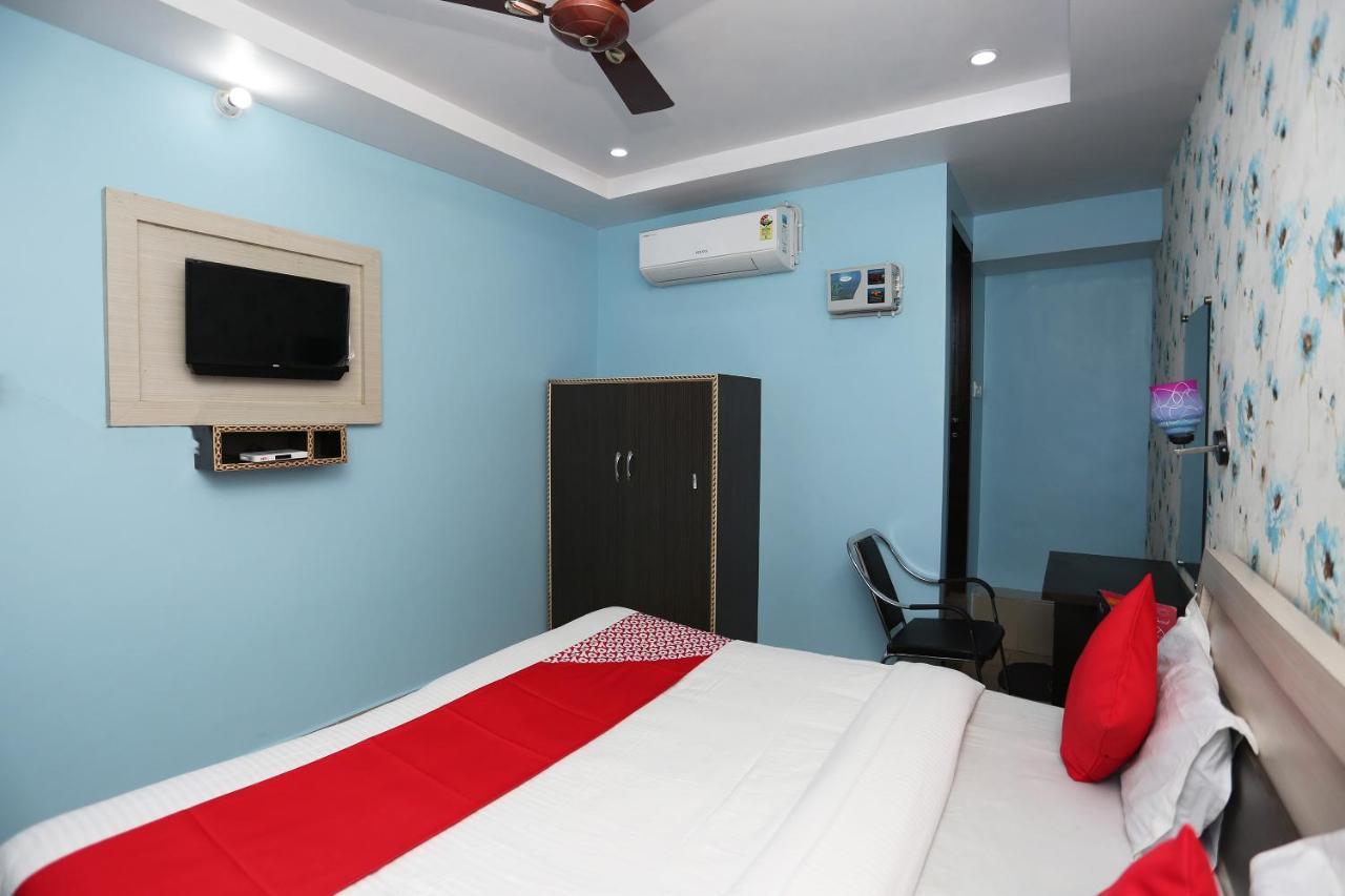 Oyo New Metro Near Phoenix United Hotel Lucknow